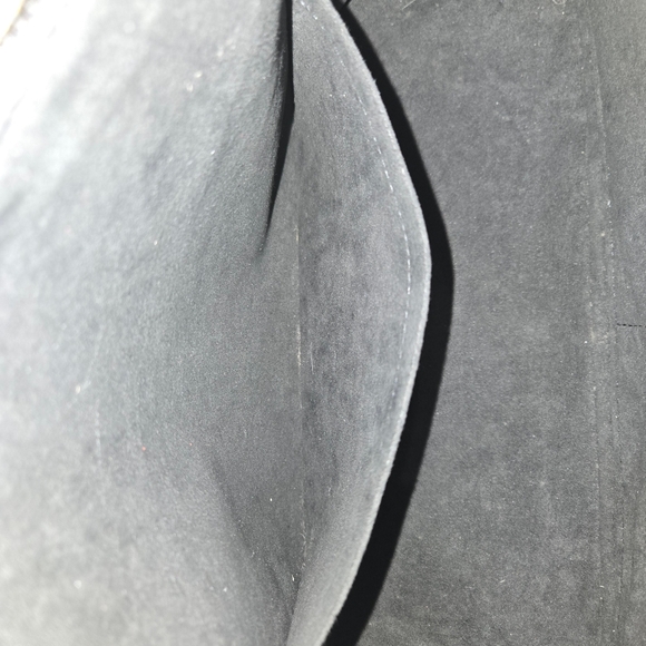 Louis Vuitton Monogram Empreinte V Tote MM Noir - Like New - Picture 11 of 15